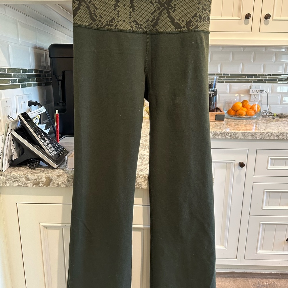 Lululemon Athletica Green Wide Leg Pants
